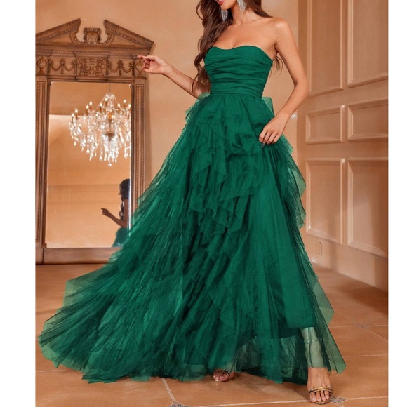 Luxe Tube Mesh Layered Flowy Party Formal Wedding Dress - Picture 1 of 14